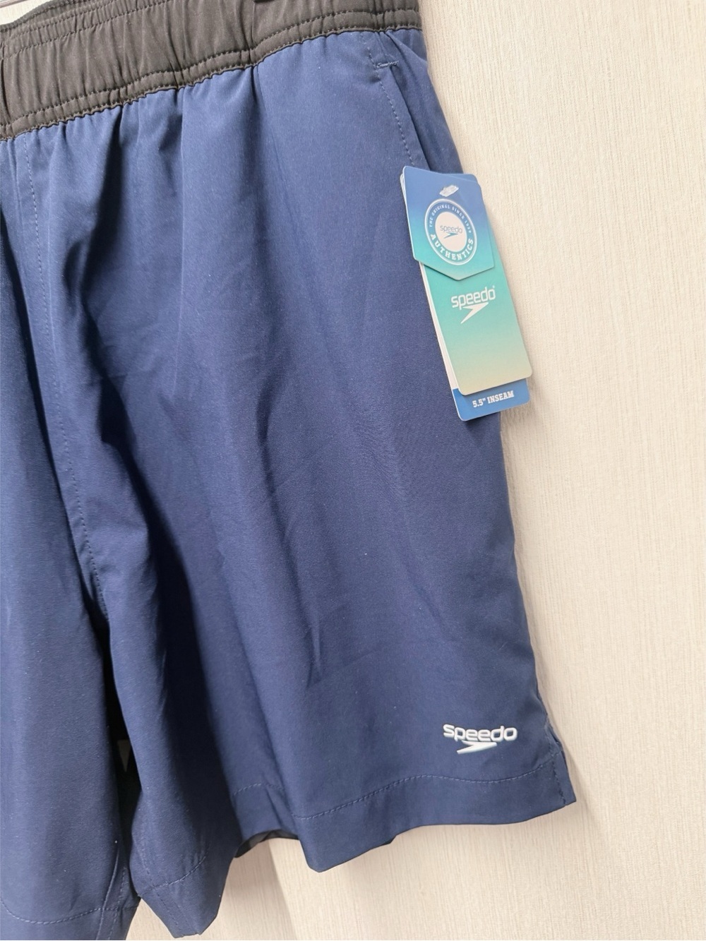 NWT Speedo Navy 5.5" Swim Lined Trunks UPF 50+, Size Medium - Picture 3 of 12